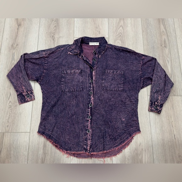 Electric & Rose Elliot Dresshirt Acid Denim. 100% cotton. 💜💟 - Picture 2 of 13